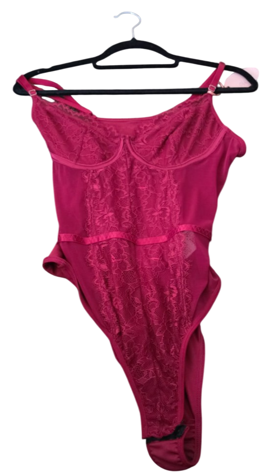 Body Rojo de Encaje – Lencería Erótica Mujer