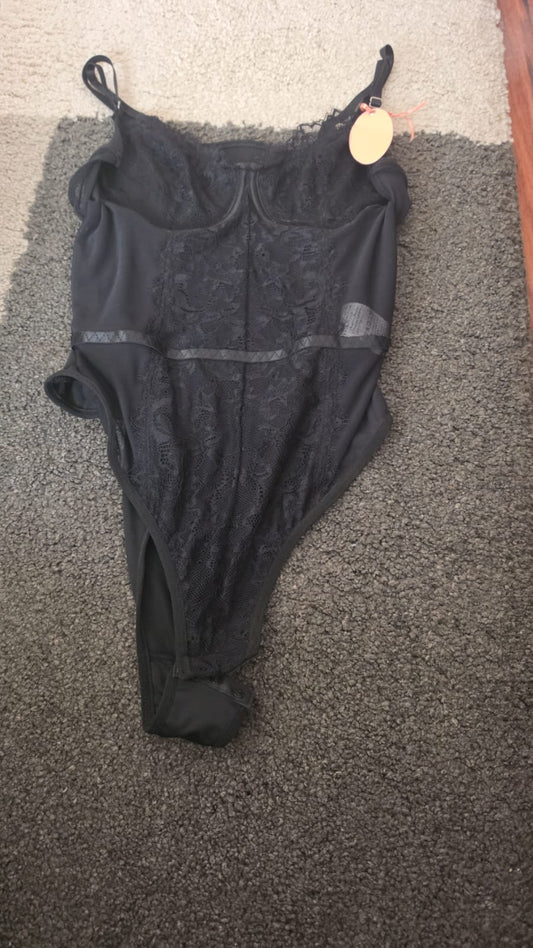 Conjunto Lencería Negro de Encaje – Sex Shop Temuco